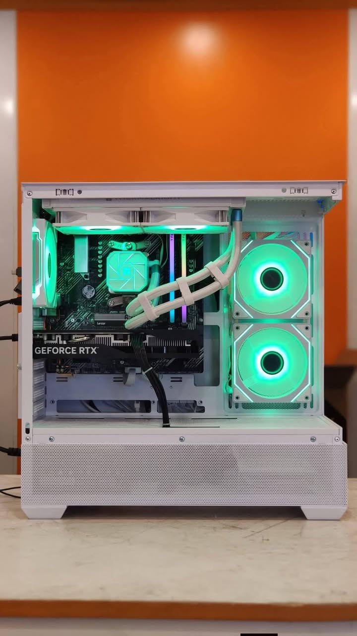 سلام عليكم كيس بث وتصيم والألعاب 🔥
الكيس موضح التفاصيل في الوصل ماته
 كلش جديد الكيس وما مستعمل هواي 
يو بي إس 🔥 
ماوس كيبورد مساعات مع الكيس
 🛑بدون شاشه🛑 
السعر مليون وبيها مجال ❤
رقمي  ‏‪***********‬‏
المكان  بغداد حي العامل
