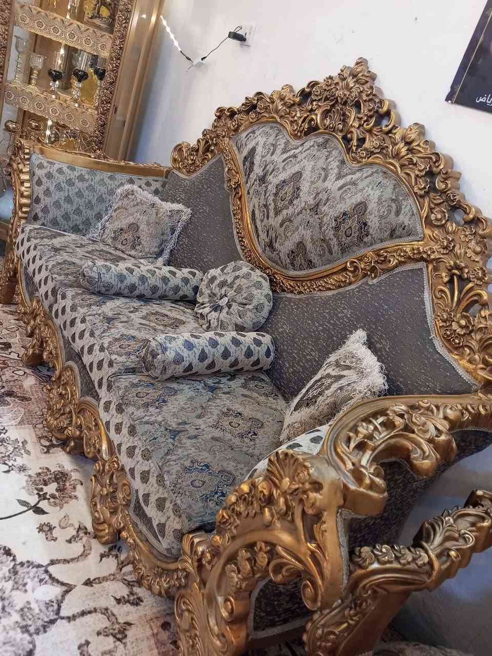 تخم زان عشر مقاعد مع طبلات ثنين لون رصاصي ضخم ماينشال نظيف جدا مابي اي ضرر لسعر 900مجال بسيط حق لكروه مكاني مشتل شارع لمطبك بغداد, العراق


**إذا كنت صاحب هذا الإعلان وتريد حذفه لأي سبب، رجاءا أرسل رسالة إلى الدعم الفني**