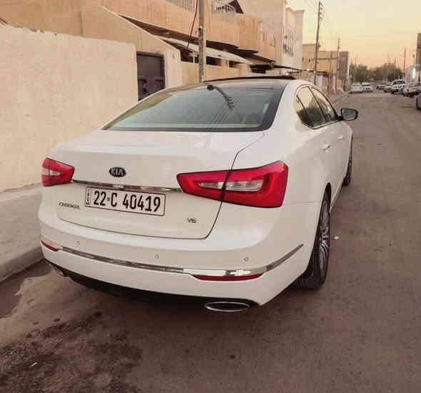 السلام عليكم
للبيع...
 كيا كادينزا خليجي  
الموديل: 2014 رقم اربيل بأسمي
وارد خليجي
السيارة فول ١/١ 
المواصفات✅
-بانوراما 
-تشغيل بصمة مع بصمة الابواب الامامية
-نظام ترحيب
-انارة بالمرايات والابواب الامامية
-كاميرا وحساسات خلفية
-حساس ماسحات
-بردة خلفية متحركة
-كشنات كهربائية جلد تدفئة وتبريد   
-لوحة تحكم بالكشن الخلفي + تدفئة كشنات
-لد امامي وخلفي
-منضومة زنون اصلية 200$ لايت نهار 
-تحكم كامل بالستيرن
-شفتات ستيرن رياضي بلادي
-نظام ترحيب 
شاشة كبيرة تدعم صوت الانفنتي 
-نظام صوتي infinty
-مري شفط مع الاشاير
-ويل حجم ١٩. 
-مرايات قلاب ويه R
وباقي مواصفات الكادينزا معروفه 
السيارة بيها بنيد صبغ و4 اصابع جاملغ يمين فقط بدون دواخل  بدون ايرباك سيارة جديدة وماناقصها شي السعر154  وبيها مجال بسيط 
مكان بغداد السيديه 
*********** بغداد
