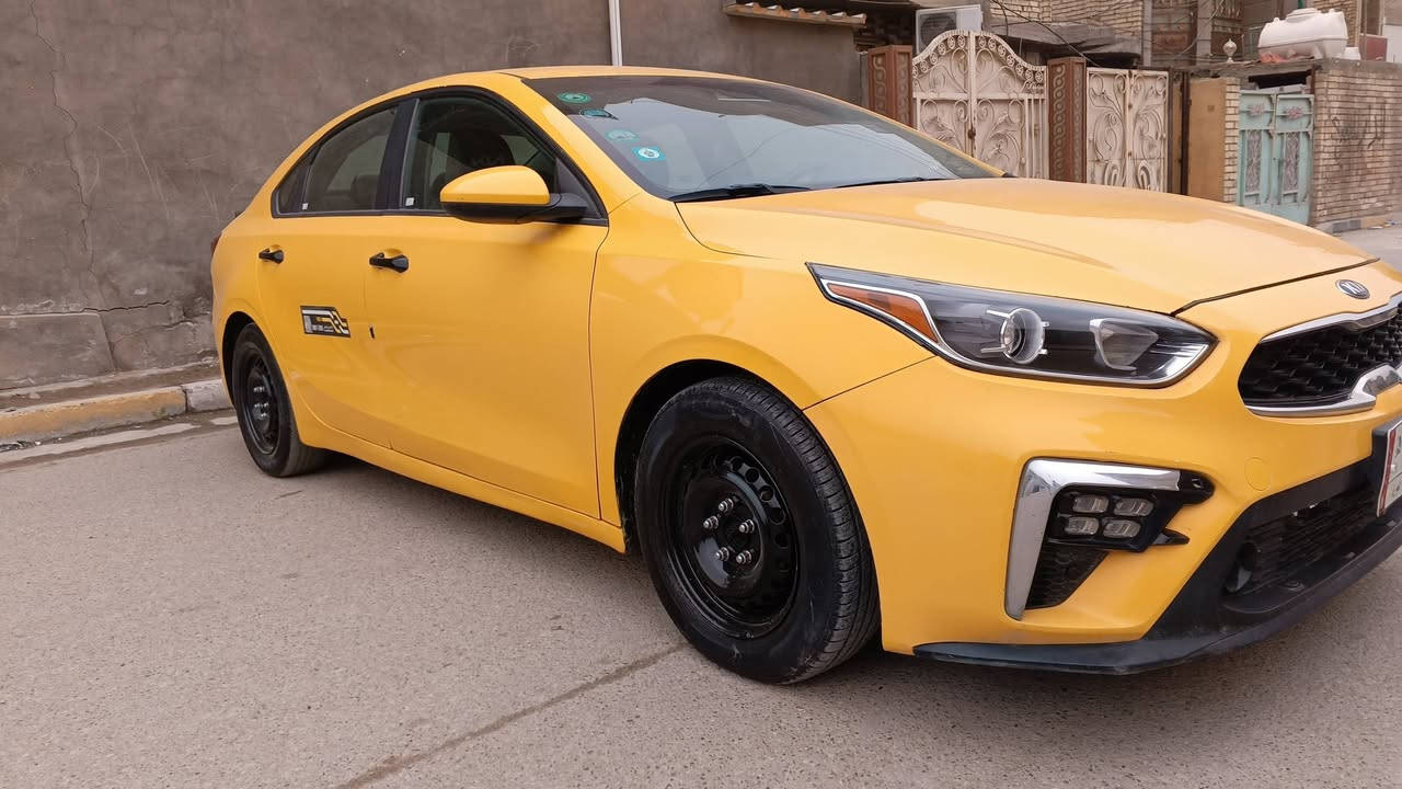 كيا فورتي موديل 2019 كير ATM وارد امريكي صور الحادث بالمنشور
مكينة گير حدادية تبريد على الفحص
حجم المحرك 2000دوش المرغوب لا تبخير ولا تنقيص 
تحديد مسار 
توقف ذاتي حساسات خلفي امامي 
تحكم ستيرن
شاشة 
كامره دواره 
تبريد بيانو 
مضخمات صوت 
تدفئه تبريد 
ويل عادي اصلي الثكيل
مكان السيارة بغداد
رقم بغداد بسمي تحويل ثاني يوم  مصفره هيئه وغرامات سنويه 28 وهزه جديده

سعرها مناسب 133
ورقة بيها مجال

أي استفسار  ***********
