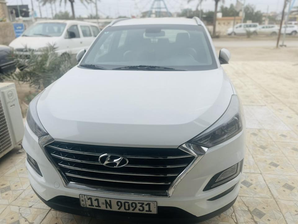 � هيونداي توكسان 2020 للبيع
▪️ الموديل: 2020
▪️ الممشى: 76 ألف كم
▪️ السيارة نظيفة جداً

🔹 كارت أصبعين بباب السائق فقط
🔹 محرك وكير بحالة ممتازة (كفالة)
🔹 تشغيل بصمة
🔹 كشنات كهرباء
🔹 تبريد قطعتين
🔹 مراي شفط مع إشارات
🔹 تحكم ستيرن
السيارة بحالة ممتازة وما تحتاج أي صرف 
للاستفسار:***********
212$
