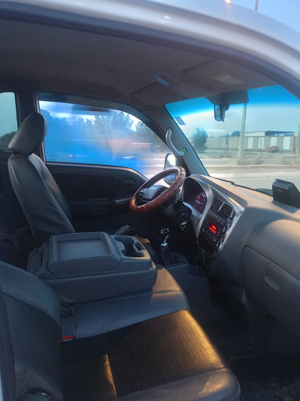 السلام وعليكم سياره كيا مسكر موديل 22شكل 23ماشيه 39الف رقم بابل بسمنه مكفوله كفاله عامه من كلشي 
السعر ب190وبيها مجال 
المكان واسط قظاء النعمانيه 
الاستفسار‏‪0781 383 2150‬‏
