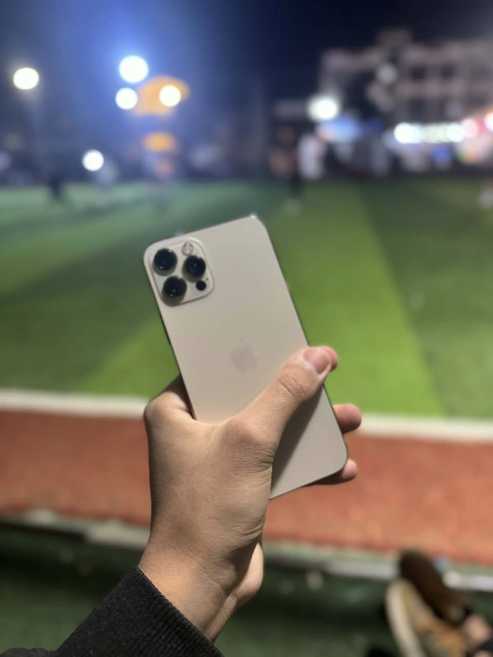 السلام عليكم ايفون ١٢ برو ذاكره ١٢٨ بطاريه ٧٥ الجهاز وتر بروف مامفتوح ولا مبدل بي شي 
العنوان بغداد الشعب 
السعر ٣٥٠ وبي مجال قليل للشراي 
***********
