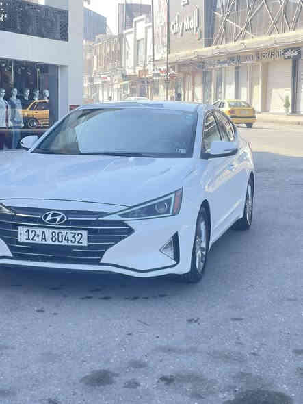 السلام عليكم                                                        النترا 2019 المرغوب لون ابيض ثلجي مو صدفي كير اي تي مو سيفيتي رقم نينوى بسمي مكينة شرط فقط مفتوح كازكيت وكير شرط ماشي 115 الف كيلو بدون صبغ بدون ملاحضات بيها تعديل اصبعين برأس البوند وبيها بخصة بل سقف عدلتها بيدي أر ايرباك ستيرن فقط حادثها امامك فقط دعامية واقعة بدون دواخل شرط السونر 
مواصفات المعروفة تحديد مسار نقاط عمياء 
هيترات كامل اشاير مري وشاشة و ويلكب 
مكان السيارة موصل حي الزهور 
الرقم ***********
السعر 147 وبيها مجال بسيط
