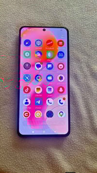 بوكو x6 برو(مبدل الكفر فقط )  ذاكرة 512 سعر 225. وبي مجال 07823442237