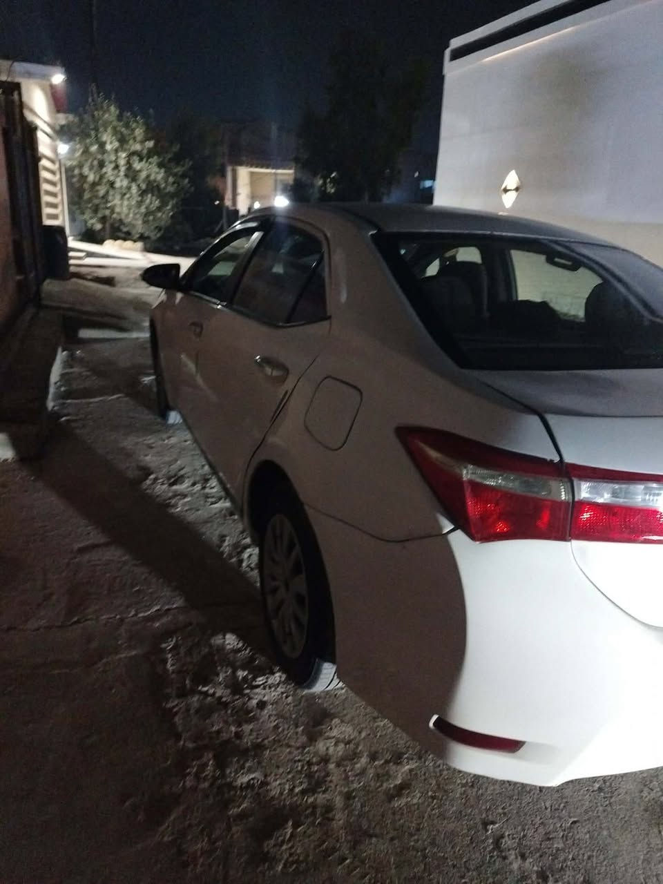 سلام عليكم كورلا 2014 خليجي رقم أربيل هزه وسنويه جدد باسمي كير محرك شرط محرك حجم 1800المرغوب شاشه كأمره حساسات كلها جدد مصبوغه عام بيها طخه من كدام ما واصل المحرك وطخه بل جاملخ هيه واكفه السعر المطلوب 95 بيها مجال بسيط رقم الهاتف *********** متواجد واتساب فقط واتساب فقط
