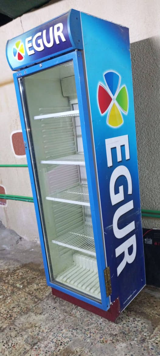 عارضه شغاله شرط الشغل للبيع السعر 200 العنوان بصره حيانيه دور الشرطه رقم الهاتف***********
