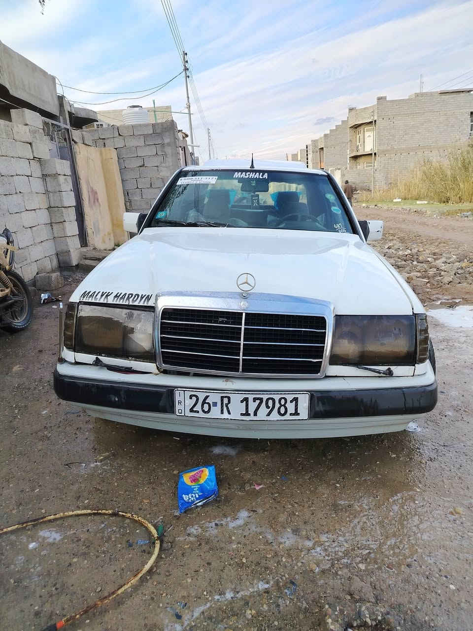 سلام عليكم مارسدس للبيع كير مكينة بطة ٢٤٠٠ كير مكينة مكفول رقم صلاح الدين انكليزي تحويل فقط السعر ٣٢ وبيهه مجال مكانهه بعقوبة رقم ***********
