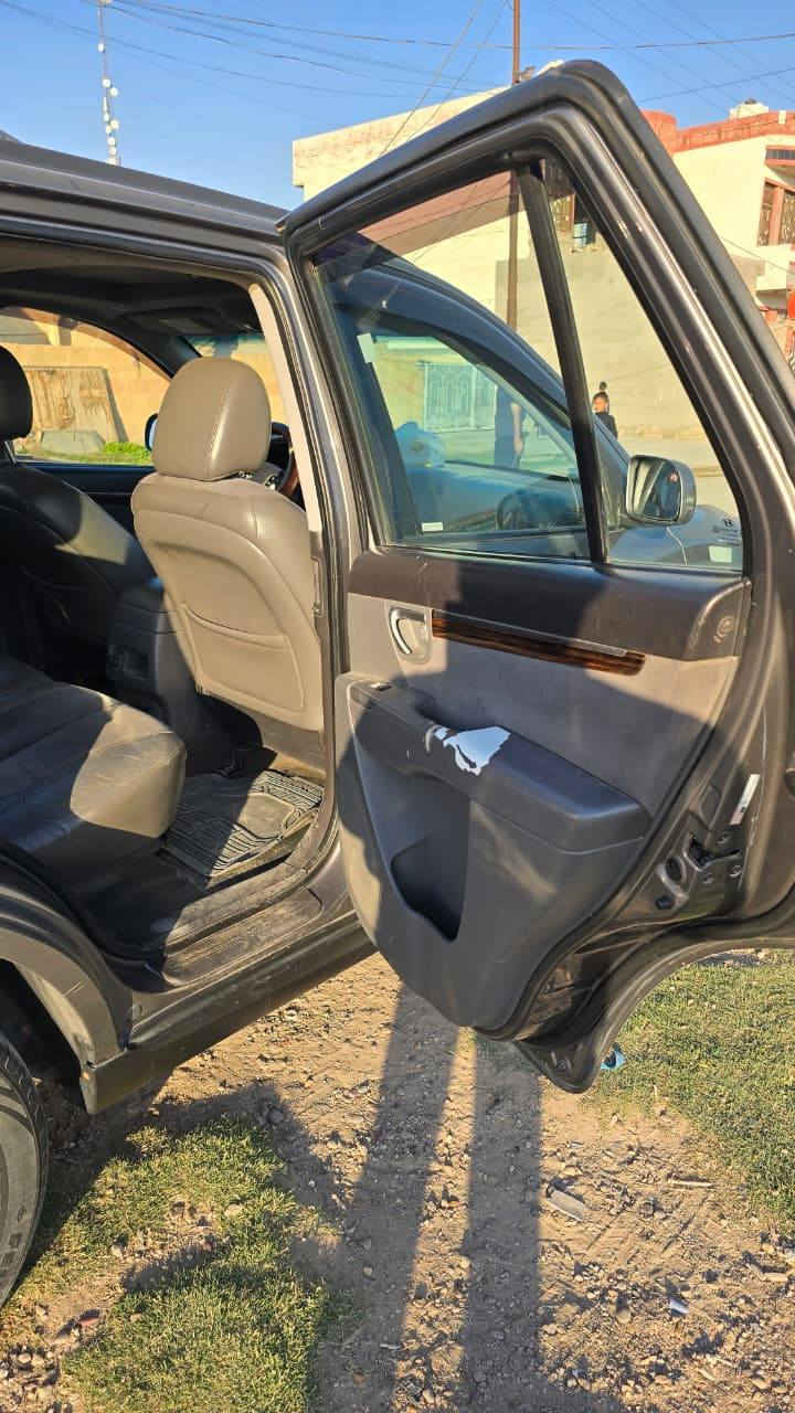 سلام عليكم سنتافي أمريكي 2010 للبيع محرك 6 سلندر 5راكب تبريد قطعتين بيها صبغ حزام رقم بغداد الدولي انكليزي بأسمي مكاني بغداد السعر 118 وبيها مجال التفاصيل أكثر *********** خاص مفتوح
