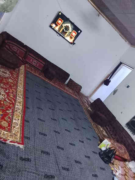 السلام عليكم
بيت للرهن في النجف لاشرف حي النداء 
البيت بل فرع مال صيدليه قاسم تايه مكانه كلش حلو قريب ع مدارس وع السوك وموقف الكيات مده الرهن سنتين 

المساحه 100م 

يحتوي ع استقبال صاله مطبخ غرفه نوم الطابق الثاني غرف وصاله وصطح 

سعره الرهن 15 مليون 

لاستفسار اتصل او مرسله خاص وتساب 

*********** وتساب

*********** وتساب
