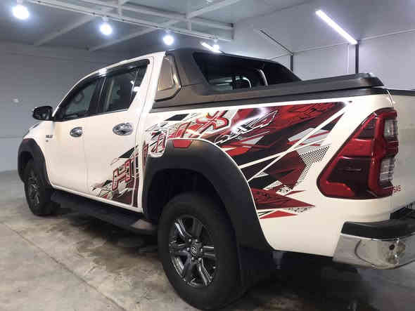 ⭕️عرض محدود ولفترة محدودة
�✨ 
بوليش + حمّام فاخر… بس بـ 100 ألف دينار!
 ✨🚗

سيارتك فقدت لمعتها؟ داخلها تعبّان؟
لا تضيع فلوسك يمين ويسار… إحنا نقدملك أقوى عرض شغل نظيف ومضمون:

💎 شنو نسويلك؟
✔️ بوليش خارجي 3 مراحل – يرجّع لمعة الوكالة
✔️ غسيل خارجي عميق
✔️ تنظيف داخلي + تعقيم كامل
✔️ تلميع الماصدات الأمامية
✔️ تنظيف الجنوط والمرايا
✔️ تعطير فاخر مجاني

🔥 كل هالخدمات… وبس بـ 100,000 دينار!
مو 150… مو 200… 100 ألف بس!

📍 احجز هسه—الحجز محدود والعرض ينتهي بسرعة!
📞 للحجز والاستفسار: ***********
🕒 استلام بنفس اليوم… وشوف الفرق بعينك!

#المهندس_علي_محمد_هجيج
‼️ يتوفر ايضاً خدمة توصيل 🚚
