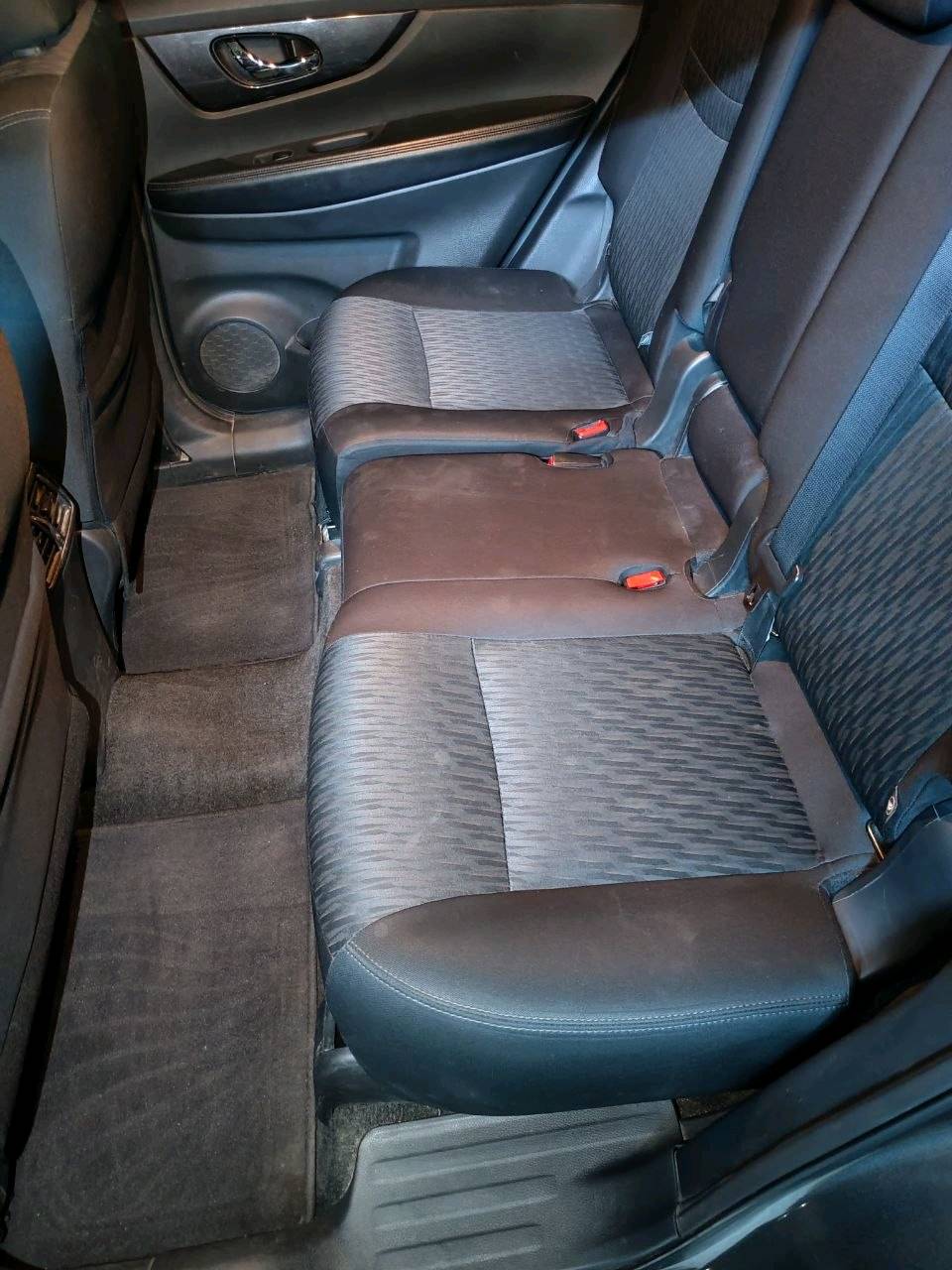 نيسان روج 2019 SV
ماشية 50،000 حقيقي

المكينة 4 سلندر 2500 دوش المرغوبة
 
الضرر بونيد مبدل + باب النفر الخلفي بيه شخط

شاصي و دواخل سليمة

ايرباك ستيرن مبدل اصلي 

المواصفات : 

بصمة + تشغيل عن بعد 

كرسي سائق كهربائي

شاشة بيها اندرويد اوتو وابل كار بلي 

 كاميرا خلفية 

تبريد شاشة

تدفئة مقاعد

رادار امامي وخلفي 

تحديد مسار 

نقطة عمياء 

قطعتين تبريد 

صندوق كهرب وبحركة القدم 

اشارة وهيتر بالمراية 

ليد نهاري + كشاف ضباب 

تحديد مسار + تحكمات ستيرن 

مثبت سرعة 

وضعيات قيادة سبورت + ايكو  + نورمال 

طخم تاير جديد

كوبون بانزين  
