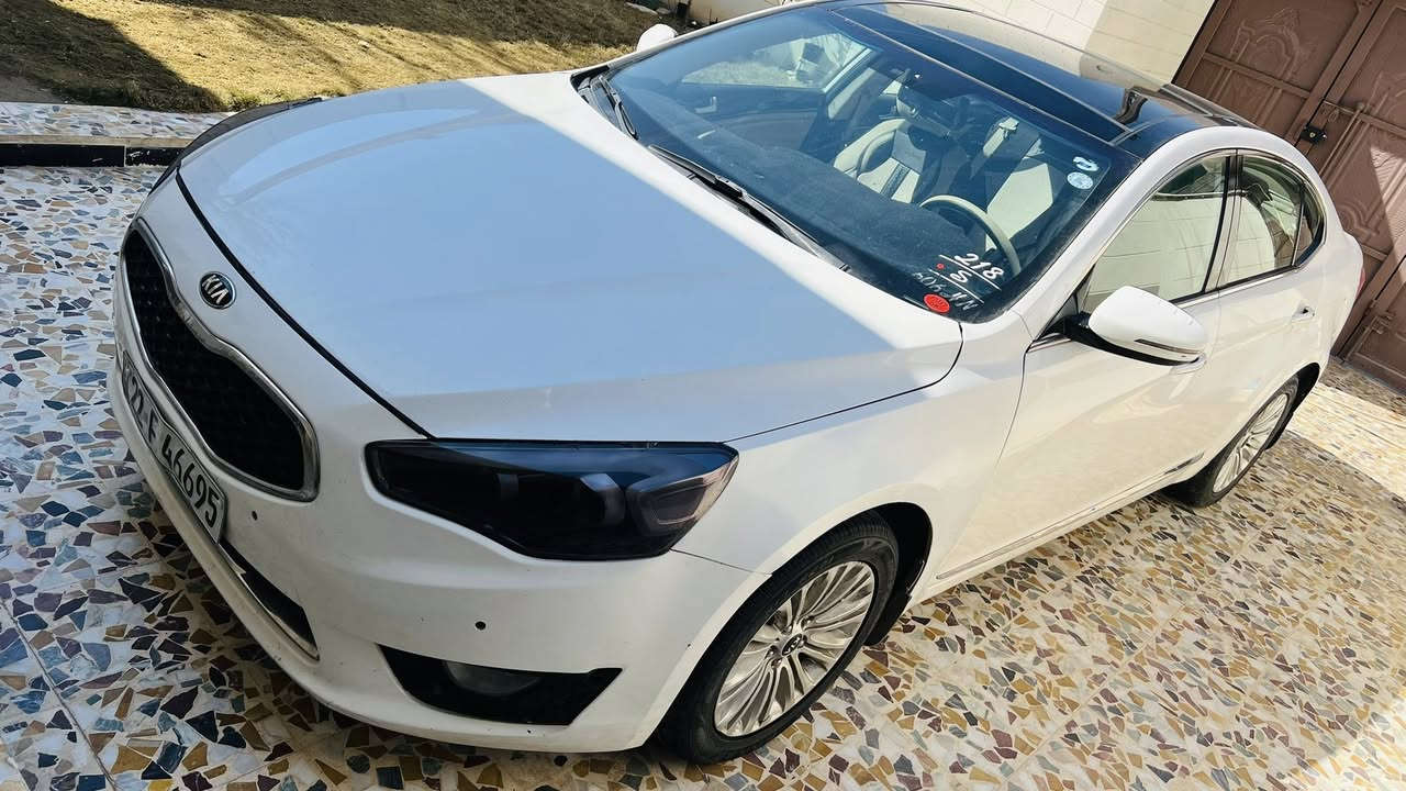 كدينزا 2014 vip فول مواصفات للبيع

محرك مال كصه كير شرط هزه وسنويه جديد قبل شهر محولها شرط التحويل 
طخم امامي خلفي جديد تواير طخم 4 جديد 
تبريد تدفئه كشنات
بنوراما
بصمه 
فول للاخير 

الضرر : 4 قطع صبغ بدون دواخل وبيها كرت بسيط

مكانها الموصل 

السعر :125 
للتواصل ***********
