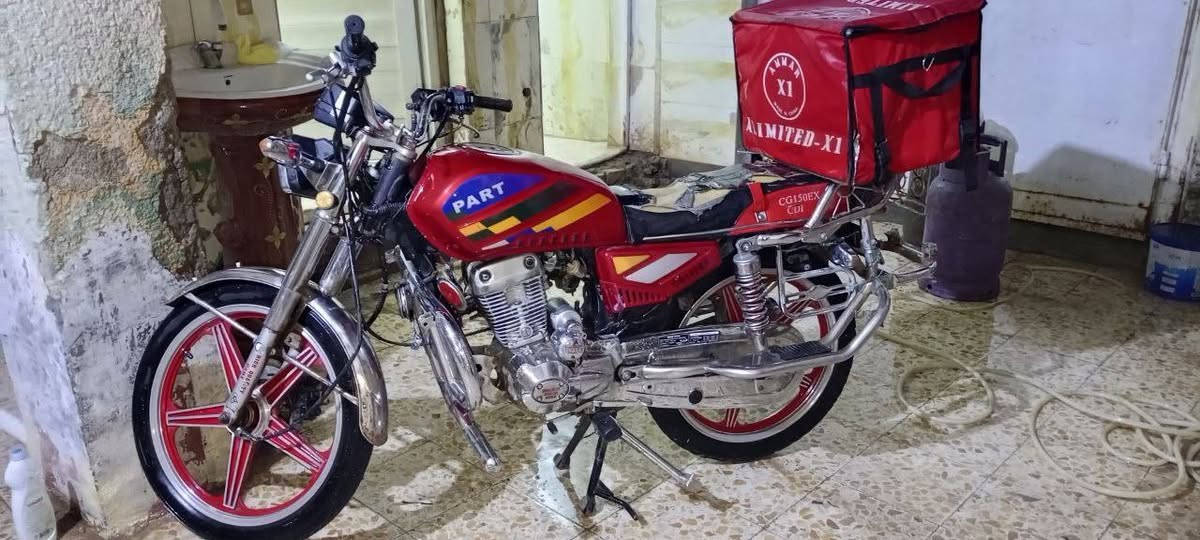 دراجه بارت نفخ موديل 2020 اوراق الدراجه نضيفه وامراياته موجوده المكان الشطره السعر 700وبيه مجال الرقم ***********
