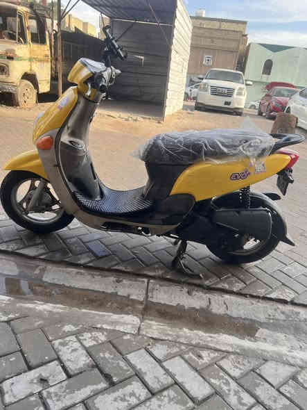 فله درجه فول تجي وشوف بعينك سعر٨٠٠وبيها مجال مدينه صدر ***********
