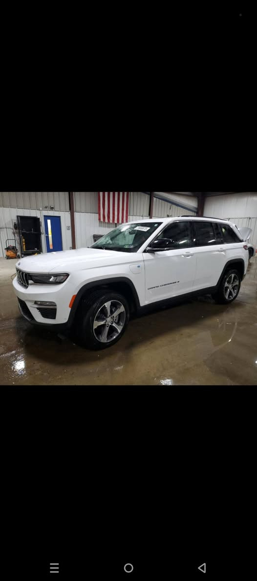 بيع سيارة جيب واصلة🇮🇶🇮🇶السوق الحرة الاردن 🇮🇶🇮🇶

JEEP GRAND CHEROKEE LIMITED 4xe PLUG-IN HYBRID 2024.
 ** ( هايبرد  شحن  بانزين )
....السعر ( 280 $) 

اللون : ابيض.
الموديل : 2024.
المسافة المقطوعه : 7000 M 
سعة المحرك : 2000cc turbo plug in hybrid.
الضرر: موضح بالصور .

داخل جلد أسود
بانوراما
تحكم بالستيرن
شاشة كبيرة
شاشات عدد 3 .
كراسي امامية كهرباء
ميموري كرسي السائق
تدفئة مقاعد امامية
تدفئة مقاعد خلفية
تدفئة ستيرن
خاصية دخول بدون مفتاح
كاميرا خلفية
رادار امامي 
رادار جانبي
تحديد مسرب 
مثبت سرعة تفاعلي
تشغيل عن بعد
باب الصندوق كهرباء
نظام STOP/START ENGINE
نظام صوت ALPINE
حساسات خلفية
اوتو بريك خلفي
هاند بريك كهربائي (بصمة)
اضوية امامية LED
اضوية امامية زينون عالي/واطي
كشافات ضباب زينون
4 وضعيات قيادة
اضوية خلفية LED

 
للاستفسار : ***********
واتساب.. ‏‪***********‬‏
‎
