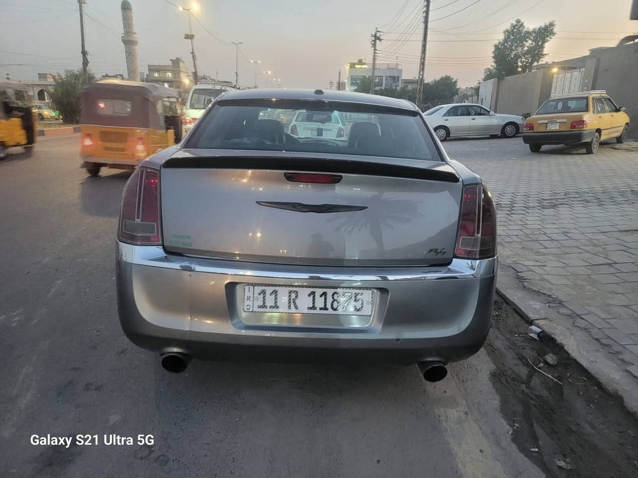 سلام عليكم كرايسلر اوباما 5700 2011
محدث بجم 2020 
السيارة فول مواصفات 
كشنات جلد تدفئة تبريد
كشنات خلفية تدفئة 
كلاصات تدفئة تبريد
كشنات كهرباء ميموري 
ستيرن كهرباء تدفئة 
دوسات البريك والبانزين كهرباء يصعدن وينزلن 
بردة خلفية
سيارة بيهة جاملغ وباب ونص الباب الخلفي 
السعر 150 وبيهة مجال 
***********
