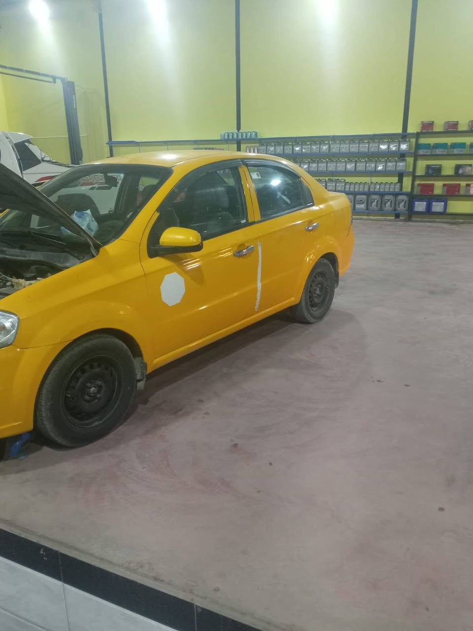 افيو 2011 خليجي محرك شرط وكير شرط وتحويل  رقم كركوك الماني وتحويل تيد وكاله شرط التحويل سياره مكفوله خليجي السعر55 وبيه مجال للشراي تواصل عل رقم *********** تواصل على رقم صاحبه مكلف بل نشر ♥️
