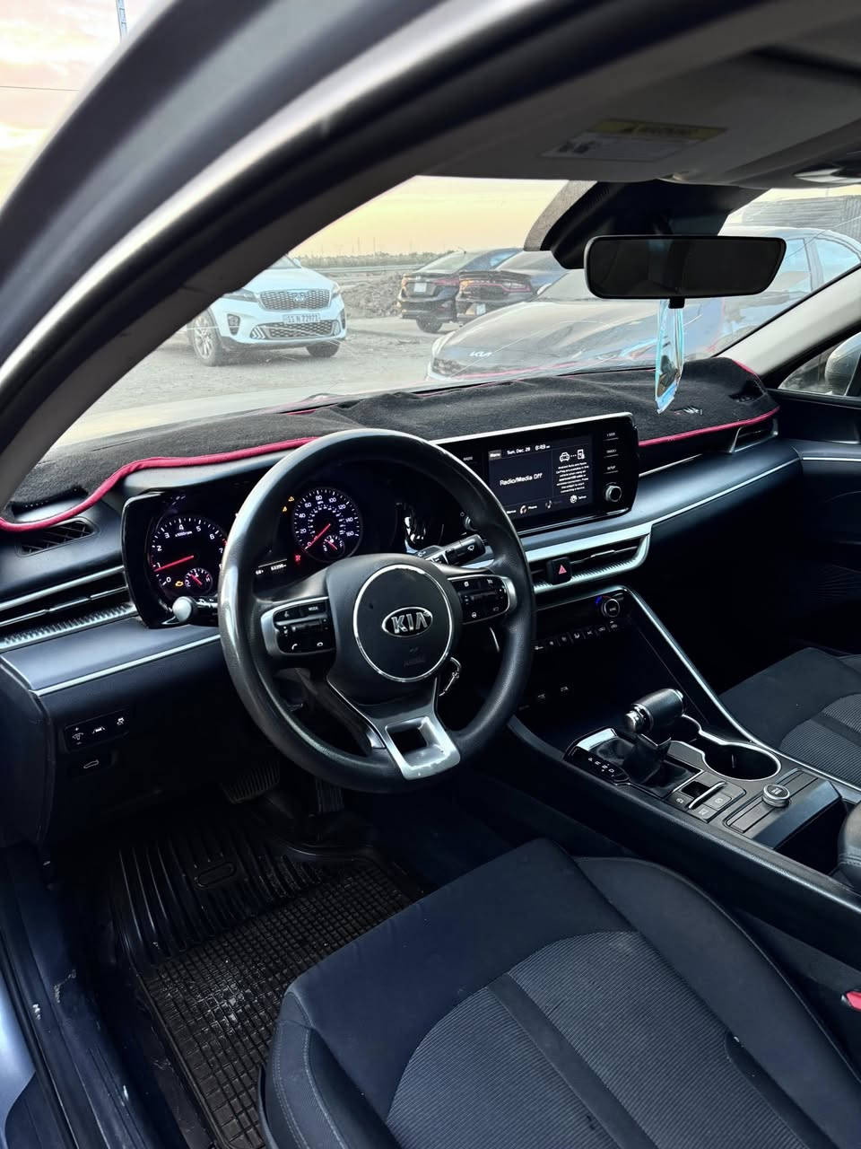 كي فايف موديل 2021  مرقم مثنى معوقين
موصفات شاشه كامره فول تحكم  نظام يكو وسبورت
مكفوله لغود وشواصي بيه رش بنيد وباب 
السعر 145
***********
