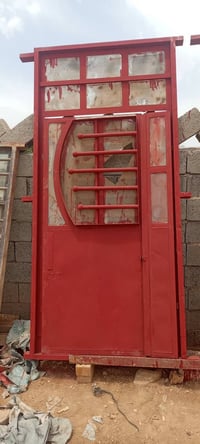 باب كلدور • شباك متر وربع • النهروان