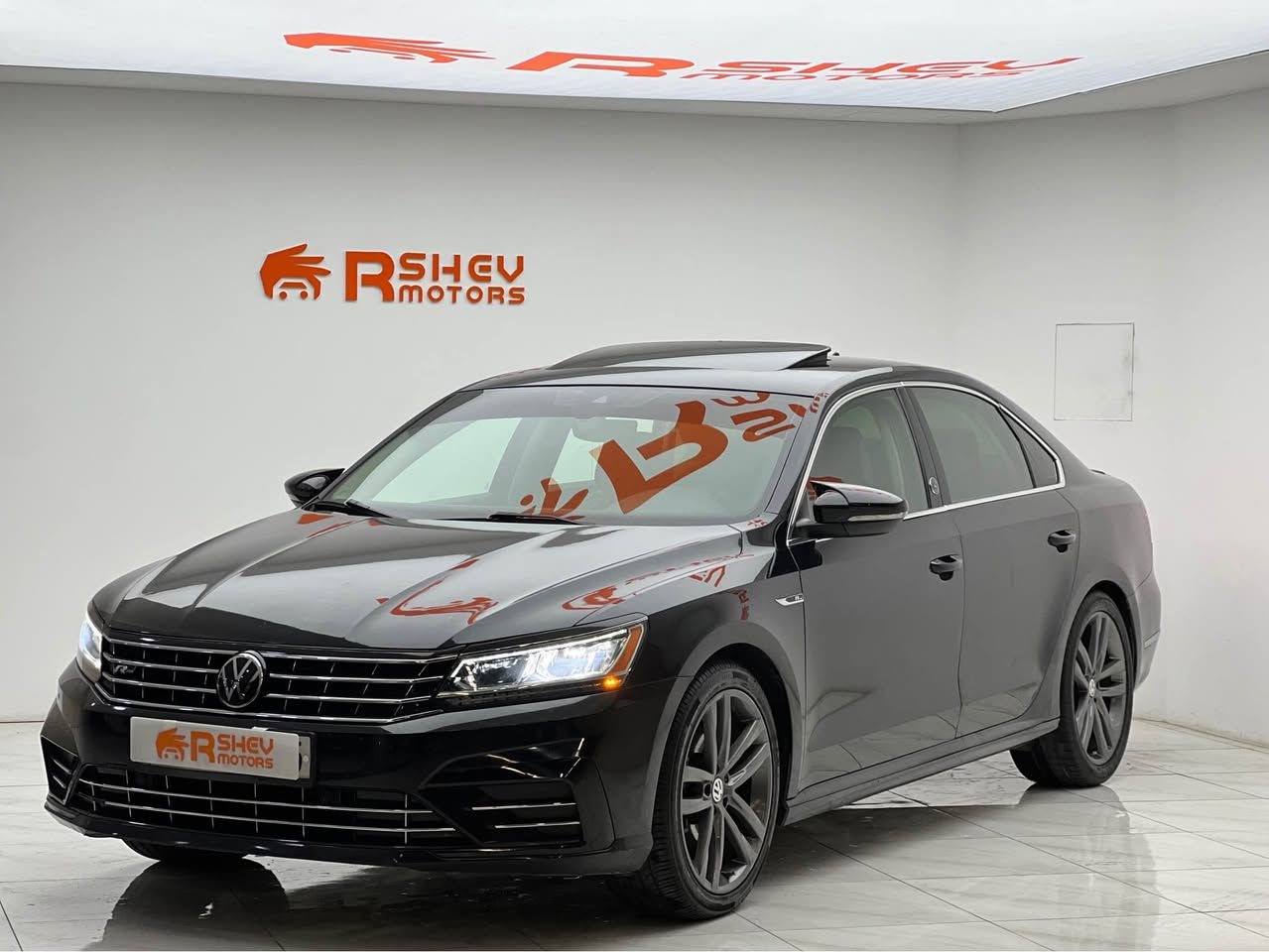 Volkswagen Passat 2019 SE R-Line 

فولكسفاغن باسات ٢٠١٩ R-Line 
مواصفات SE فول الفول

مكينة ٤سلندر+توربو حجم ٢.٠لتر
ماشية 69,000 ميل و بحالة ممتازة 

ضرر السیارة بنيد و جاملغ امامي و جاملغ خلفي بدون نقطة دواخل و ايرباك بجم کبس كلش حلوة و نظيفة 

رقم دهوك الدولي سنويه ب اسمنا
مكفوله من كير و محرك و كهربائيات

و ب سعر(138$) ورقة و بيها مجال

مكان السيارة

دهوك -معرض ارشف R-Shev
رقم51 من معارض التيرمينال 

***********
*********** دهوك, العراق
