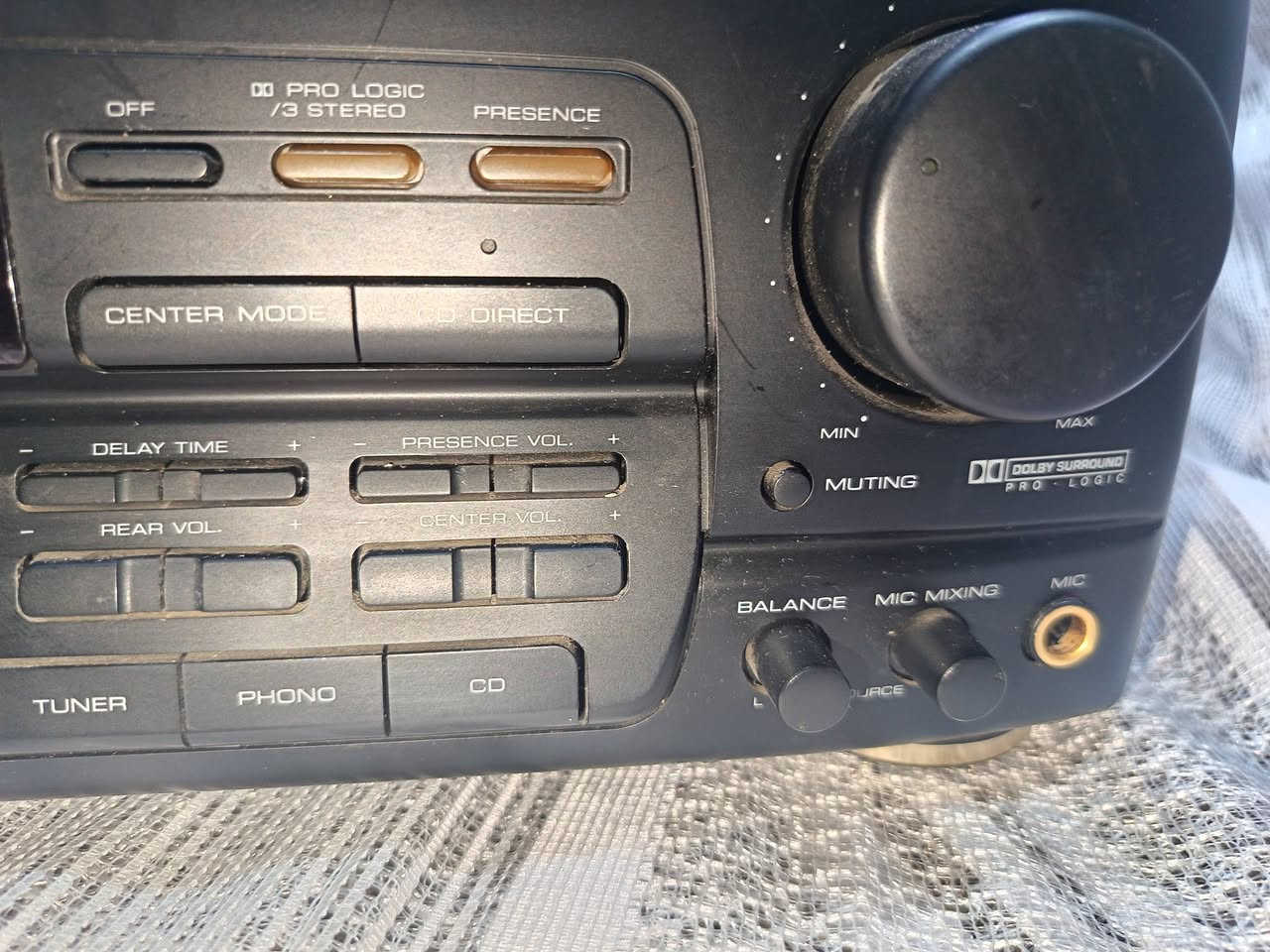 امبلفاير كينوود ياباني نظافة 100% وانطيك ضمان شغال تستلمه عالفحص اذا مو شغال مرجوع السعر 75 والتوصيل مجاني لكل المحافظات للأستفسار رقمي ***********
