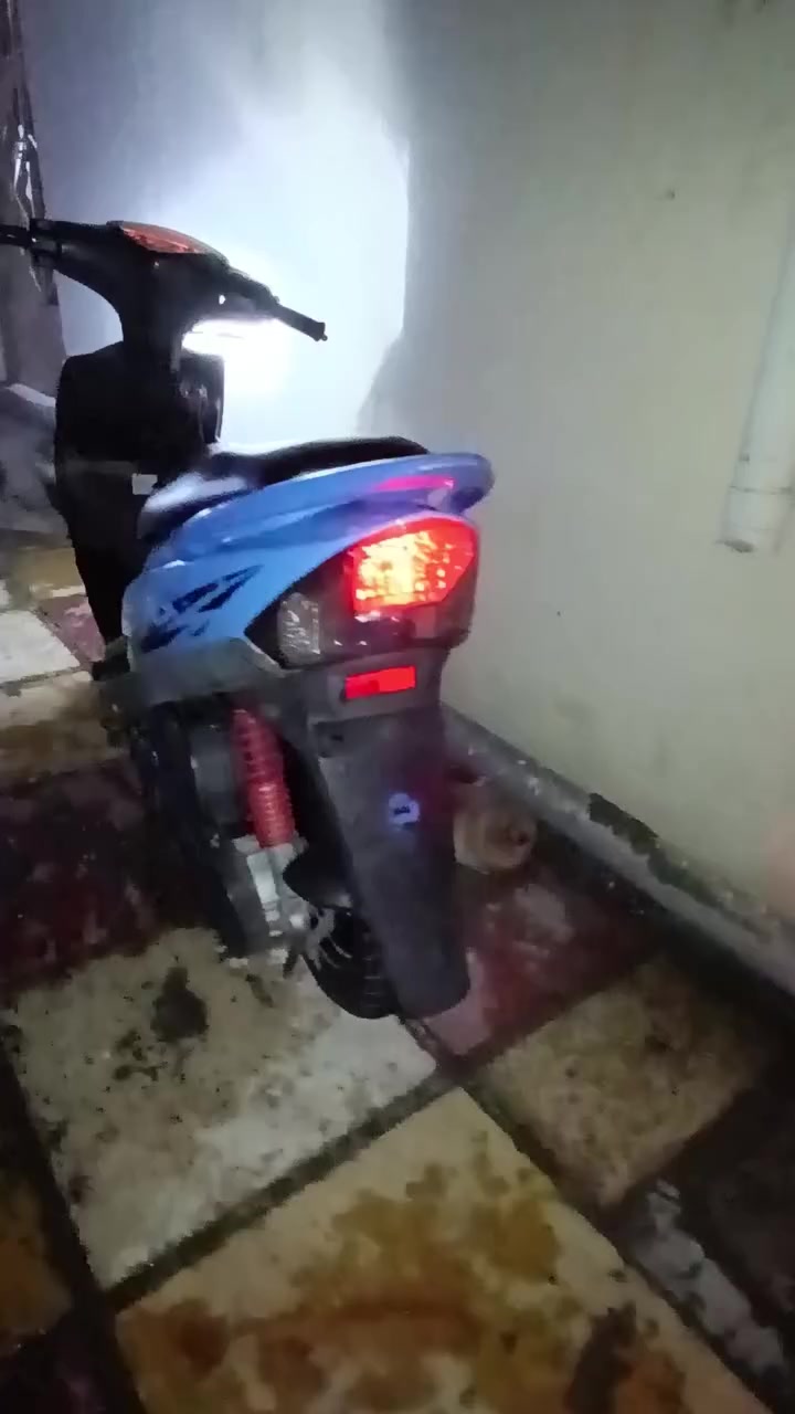 سلام عليكم
1دراجه ماكس عدله 
2كهربيات +عالي ناصي 
3نكره سلف بكل وقت 
4دراجه حيل نضيفه ما متعوبه
5كامله مكمله دراجه بلاديه وحلوه 
6السعر 750وبيه مجال 
7عنوان حله المركز 
8اي ستفسار ‪***********
9متواجد خاص 💯
