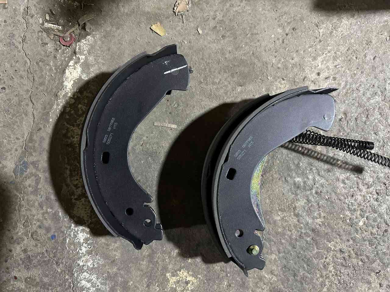 سلام عليكم من رخصه الادمن❤️
فج ويا خلفي بيكب سلفرادو يشتغل من موديل 2007 الى موديل 2010 
امريكي الصنع جديد بالكارتون وعندي كميه جمله وسعر خاص للي يريد جمله واني خادم للي يريد 
يريد يتواصل خاص لو على رقمي واتساب اني خادم
***********
