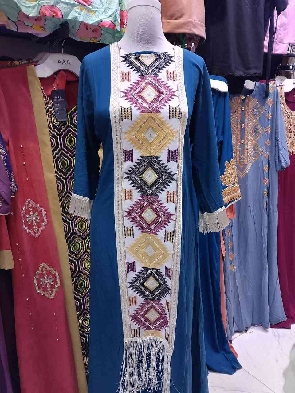 بضاعتنا مختلفه 
اسعارنا مناسبه
الوان وقياسات كامله
بعقوبة التحرير الفلكه الأخيره سنتر التحرير 
محمد الامين 🩵


**إذا كنت صاحب هذا الإعلان وتريد حذفه لأي سبب، رجاءا أرسل رسالة إلى الدعم الفني**