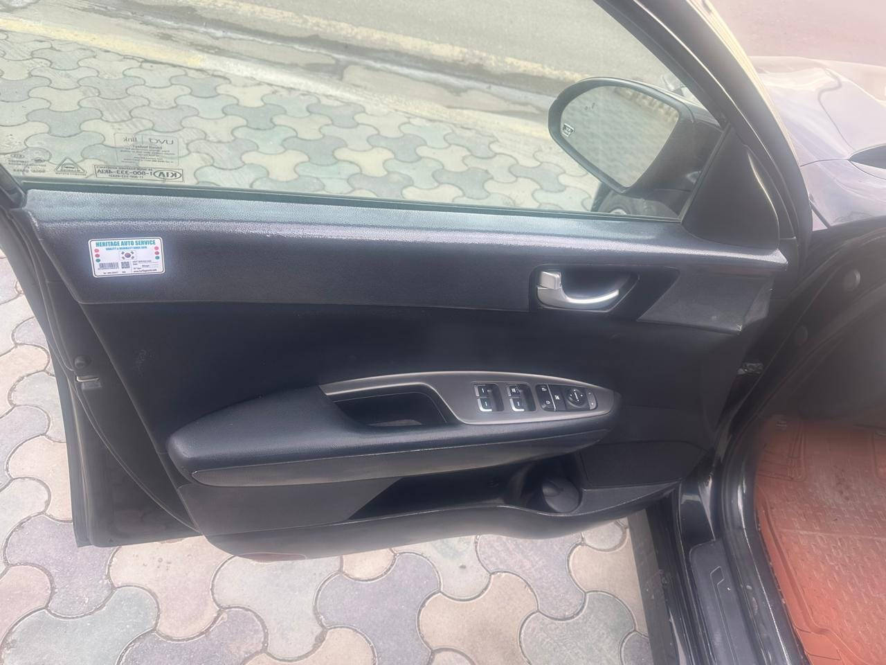 كيا اوبتما ١٩ امريكي فول موصفات ماعده البصمه بيه قطعتين باب وجاملخ الامامي مال الصدر مبدل بلادي وبيه باب وره سايق شخط يعني بارد صدر وتايرات وادامه كامله محرك ٢٤٠٠ GDiمابي اي تنقيص مال بيت سياره جديده بمعنه الكلمه وماشيه ٩٧ حقيقي السعر ١٦٠ وبيه مجال للشراي والعنوان فلوجة _*********** *********** وموجود سونار ماله سونار يم المندلاوي
