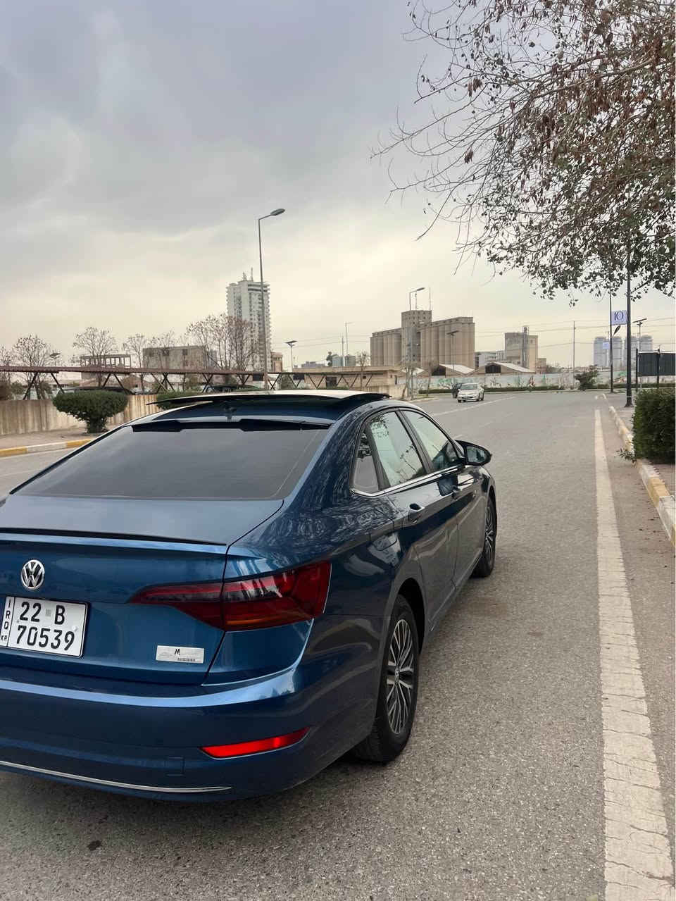 سلام عليكم 
Jetta 2019 se 
فول مواصفات 
بانوراما 
كلين سيارة مابي ضرر
دعامي لدعامي بشرط 
ماشي ٧٠ الف 
مكان سيارة اربيل 
سعر ١٥٣ ورقة مجال 
*********** أربيل, العراق
