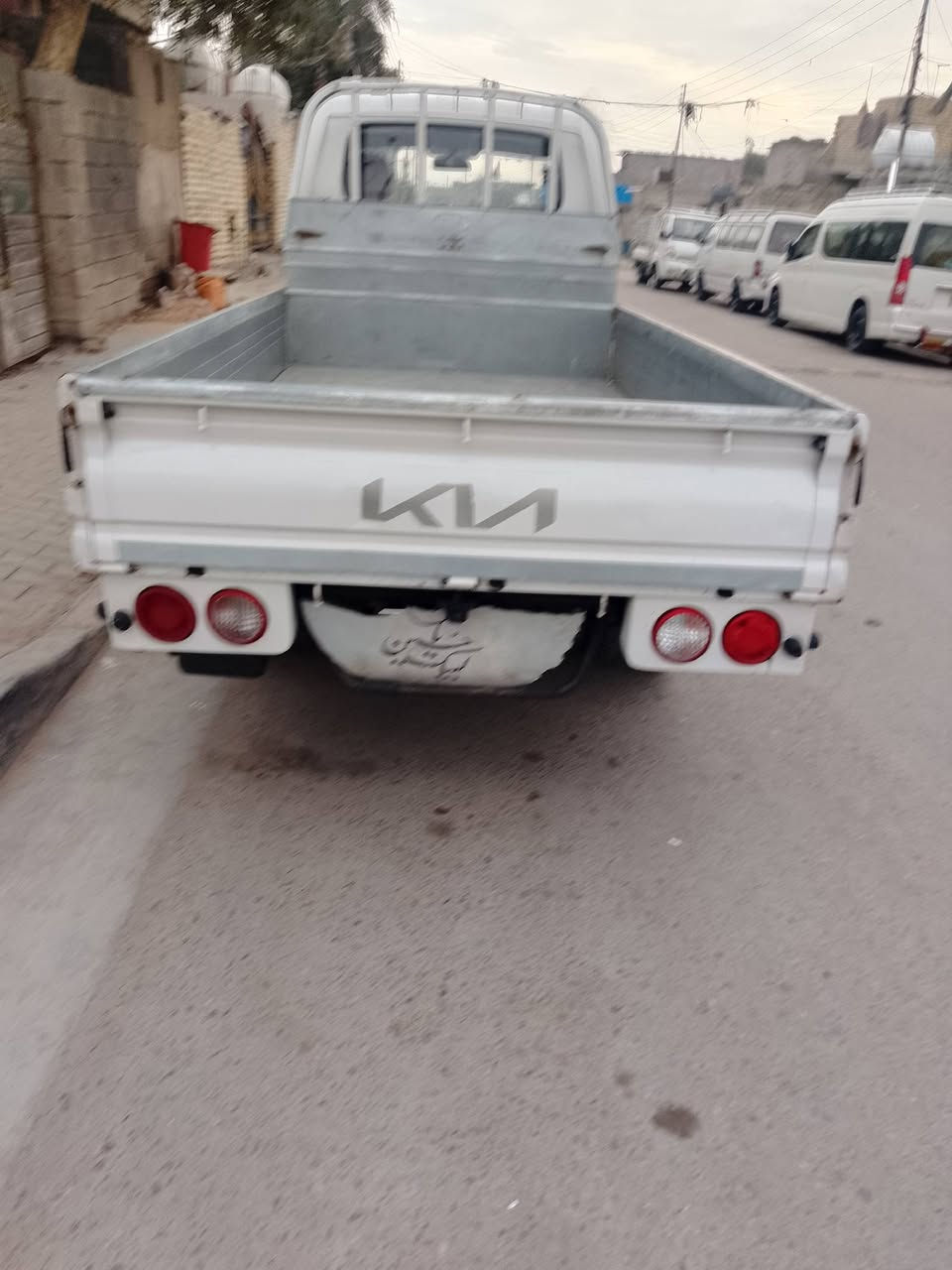 السلام عليكم 22 بغداد مكفوله البيع او مراوس بحمل اقل سعر 137 عنوان بغدادمعامل حي النصر *********** مكلف بلنشر
