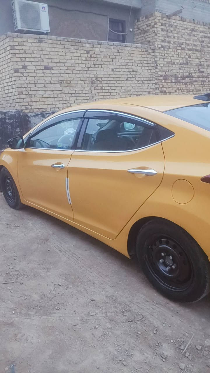 النتره 15 فول مواصفات تحكم ستيرن  اشاير بل مري تبريد ثلج   تبريد قطعتين رقم انكليزي باسمي حادثه 3 قطع تبديل حداديه نص عمر  كشنات كهربائي  سعره (١١٠) 
***********
