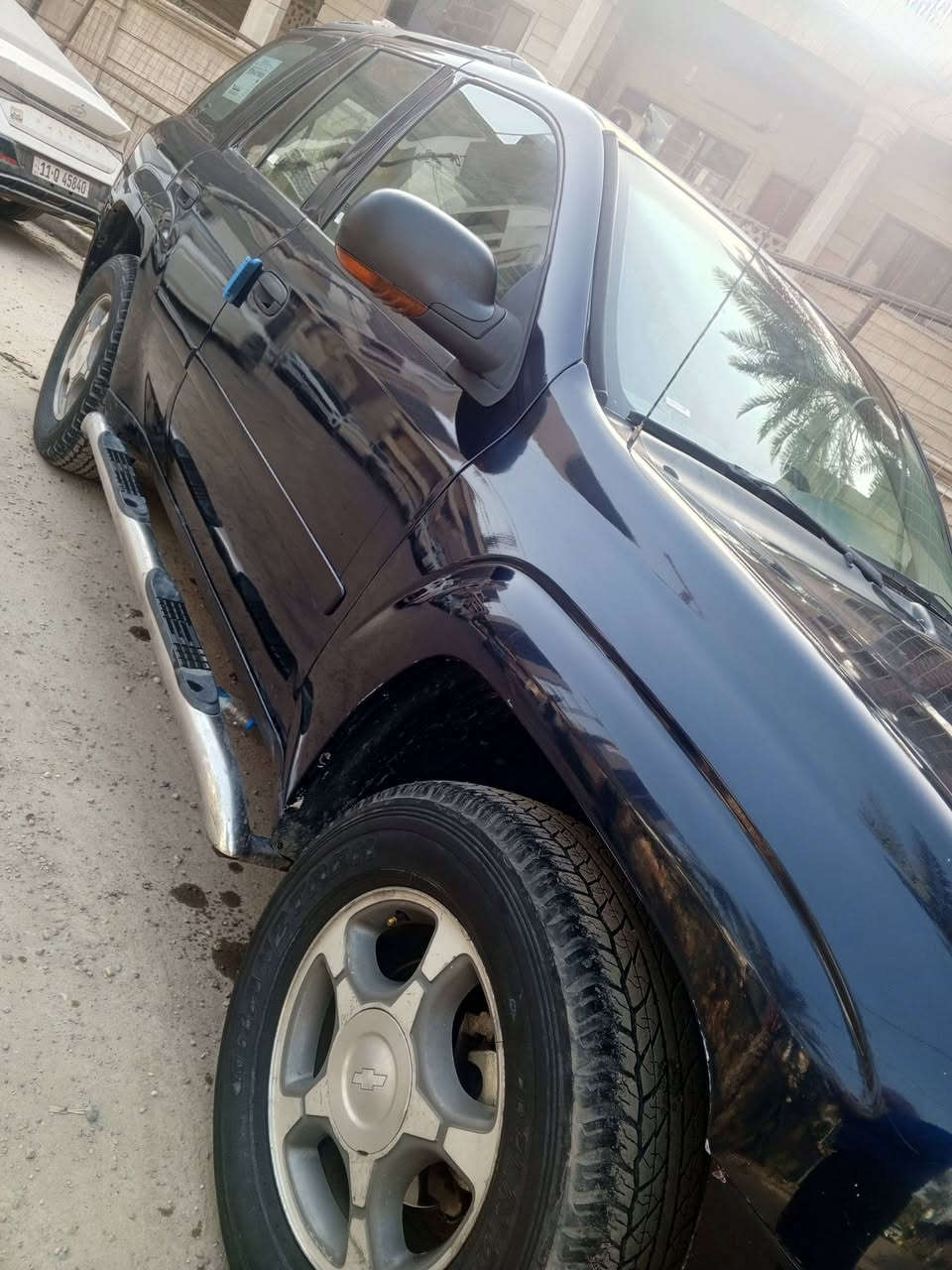 بلايزر موديل 2008 وارد امريكي ضرر جاملغ خلفي لون ازرك. صبغ حزام بدون دواخل سبب الجراد قماره تكم شواصي لغود سليم مكفول
‏ مكينة قبق ابيض ٤٢٠٠ مكفوله 
‏بجم والصندوق شكل تاهو فور ويل
‏مثبت سرعة..تحكم ستيرن جهتين ..تدفئة بالكشنات
‏تبريد قطعتين جيد جدا..كامرة خلفيه
‏شاشه اندرويد كار بلي بلوتوث وايفاي
‏المرايات كهربائية..اشاير مري
‏تخم تاير جديد جبلي ..باتري جديد..الأرضية جلد
‏بلكات نوزلات فيت بم مجاول جويتر كله جديد
‏ كير ومكينة جدد وكهربائيات شغاله 
‏صدرها ٥٠٪ عدى تخم اذاين مكينه جدد
‏رقم ديالى شبه مميز انكليزي هزه جديده باسمي
‏(بغداد علي الصالح مقابيل مرور الطوبجي)
‏السعر 80 بيها مجال بسيط ‪***********‬
‏***********
