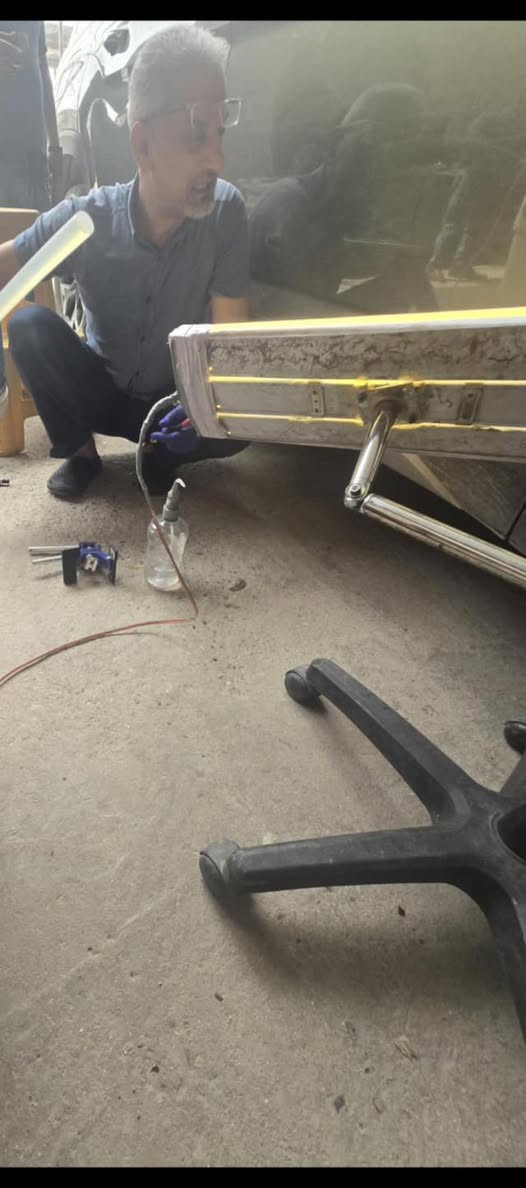 � للبيعفولكس واكن أطلس 2024 – بيك إديشن
السيارة نظيفة استخدام شخصي، وما تحتاج شي 👌

نسخة Peak Edition مواصفات عالية.

🔹 موديل 2024

🔹 ماشية 24 ألف كم

🔹 6 راكب – كشنات منفصلة 

🔹 رقم بغداد

🔹 كير أوتوماتيك

🔹 جاهزة للفحص بأي مكان

🔥 مواصفات البيك إديشن:

✔️ شاشة كبيرة + ملاحة

✔️ كاميرة + حساسات أمام وخلف

✔️ مقعد كهرباء مع تبريد وتدفئة

✔️ فتحة سقف بانوراما

✔️ ستيرن تحكم + مثبت سرعة

✔️ رادار وأنظمة أمان

📌 الحادث:

حادث بارد فقط بمقدمة البنيد، ماكو شاصي ولا هيكل. bdr باب عكس السائق موضح بالصور 

💰 السعر: 355 ورقة

🔁 قابل للتفاوض

📞 للتواصل: خاص / اتصال

هـ ***********
