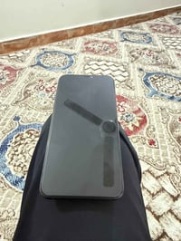 ايفون ١١ برو ماكس • شاشة تجارية • فيس ايدي معطل