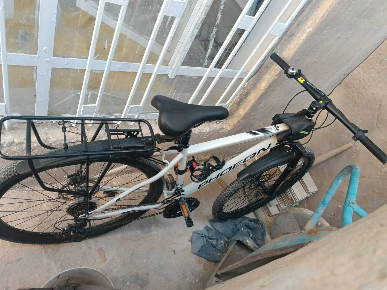 🚲 للبيع بايسكل جبلي حجم 26
✅ كير 7 سرعات
✅ تجهيزات كاملة
✅ حالة جيدة وجاهز للاستعمال
✅ مناسب للمشاوير والرياضة
💰 السعر: 145 ألف دينار عراقي
📩 للجادين فقط، التواصل على الخاص. 🚲🔥


**إذا كنت صاحب هذا الإعلان وتريد حذفه لأي سبب، رجاءا أرسل رسالة إلى الدعم الفني**