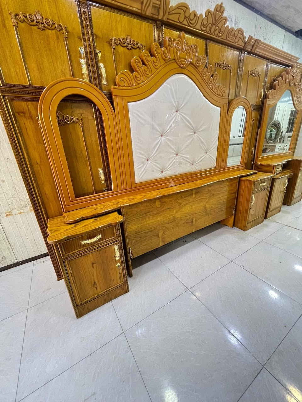 يا الله 🤲🧿 غرفه صاج مستخدم اخو الجديد سعر جوه سوك بلاش 🤩 فقط 750لف قفل مع شد نقل دخل بغداد مجاني و المحافظات بكروه للاستفسار والحجز اخذ صوره و دزو واتساب فقط و اذا عدكم غرف للبيع دزوليأشتري.***********
