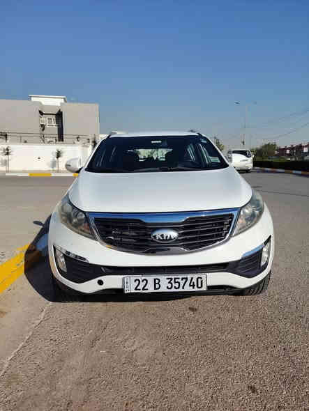 السلام عليكم سبورتج للبيع خليجي
موديل 2013
بسعر مناسب 153 بی مجال 
***********
————————————————
مواصفات : 
داخل مشمشي 
تحكم ستيرن 
بلوجكتر
ويل كب 5 
سايد بريك بلرجل
كامره خلفيه 
تخم تاير جديد
صدر كامل جديد 
محرك 2000 DOSH 
كير ومحرك كفاله 
السيارة جاهزة وجديدة
السياره مكفوله بون صبوغ 
بدون شواصي
سيارة باسمي تحويل مباشر.
