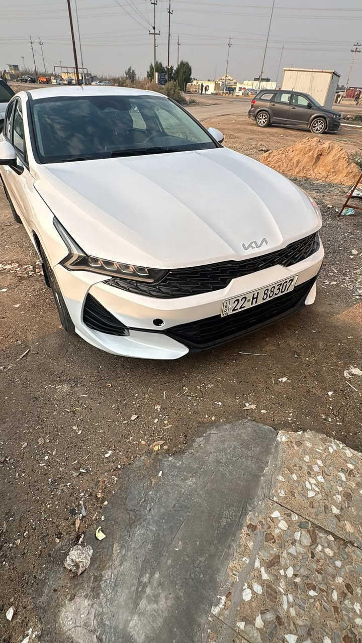 كي فايف رقم  اربيل حرة تحويل او وكالة مديل  2023
السيارة رقم اربيل ب اسم شركة تحويل او وكالة حادثها فقط البايد سطحي بدون دواخل وبدون شاصي سيارة ليبل واحد فقط البتيد مبدل ماشية ٣٠ الف كيلو مو ميل يعني بعدها بوضع الزيرو مكينة تيربو مواصفات بصمة وهاندبريك دكمة وحساسات امامية وخلفية يعني نص فول السعر ١٧٥ وبيها مجال للشراي 
مكاني بصرة ***********
