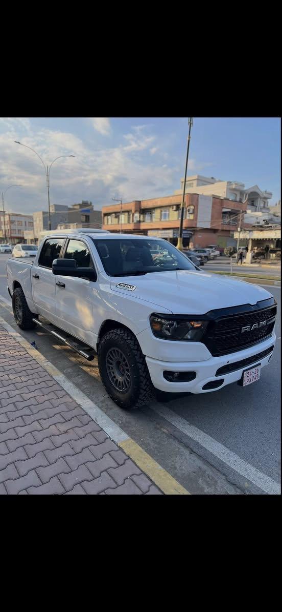 4X4  RAM Tradesmanدوج
مواصفات تراديسمان
باب طويل بدي قصير المرغوب
2024
محرك V6
مجهزة لل OFF ROAD 
ويلات +تايرات اوفرود
كشنات جلد
تحكمات ستيرن
شاشة وسط
حساسات امامي وخلفي
دوسات اوفرود
مظلة بدي من امريكا
سيارة دبل اكسل 4X4
سيارة كير ومحرك جديد
ماشية 65mi
سيارة ربع جاملغ خلفي صبغ +باب خلفي تبديل شركة بدون صبغ بدون دواخل وايرباك 
سيارة بدون رقم تترقم شمالي 
مكان سيارة زاخو
سعر 270ومجال قليل
***********
