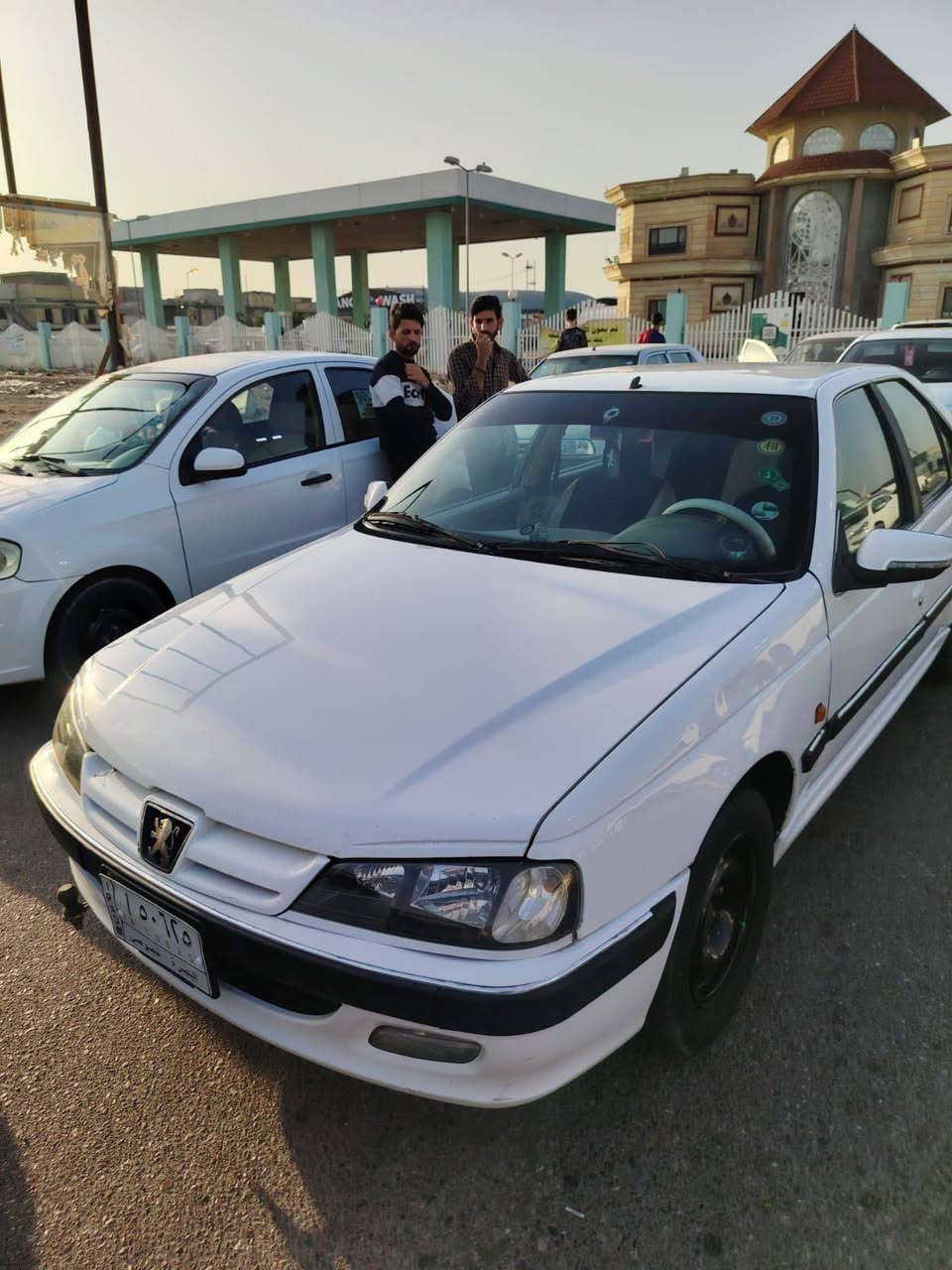 السلام عليكم بيجو بارص مديل 2020سياره حره راعيه يريد تحويل سنويه منتهيه صارله اشهر وكلشي ما بيه سياره مكينه كير تبريد مكان سياره ياسين خريبط
***********
السعر 58 وبيه مجال كلش قليل
