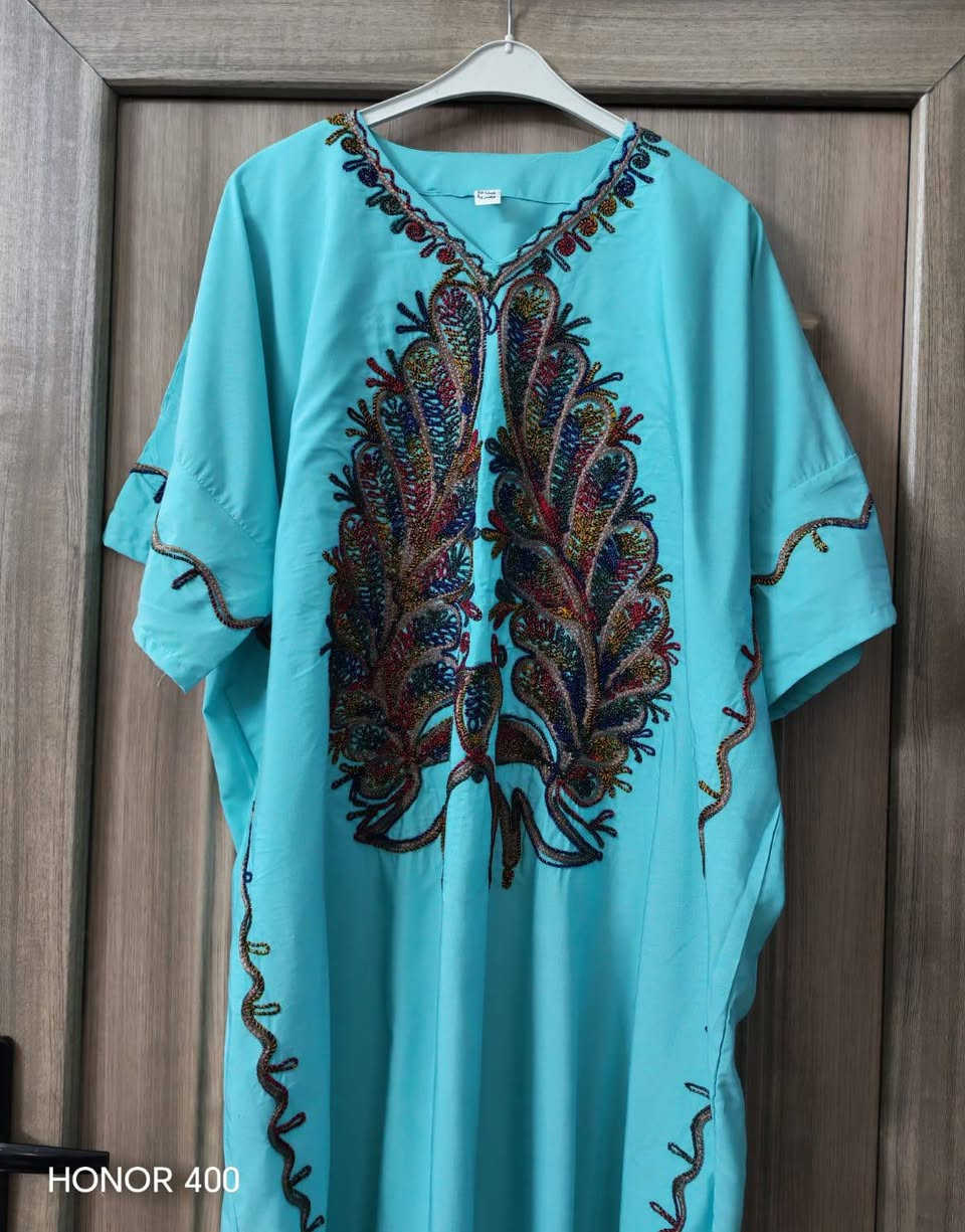 جمال القطع يمنة غيرر🔥
 متوفره ب 12فقط✨
خامة كشمير  الاصلي✨🔥
 قياس فري سايزز
يوجد لدينا خدمة توصيل داخل بلد الفين 🛵
وجميع المحافظات 3 فقط 😍


**إذا كنت صاحب هذا الإعلان وتريد حذفه لأي سبب، رجاءا أرسل رسالة إلى الدعم الفني**