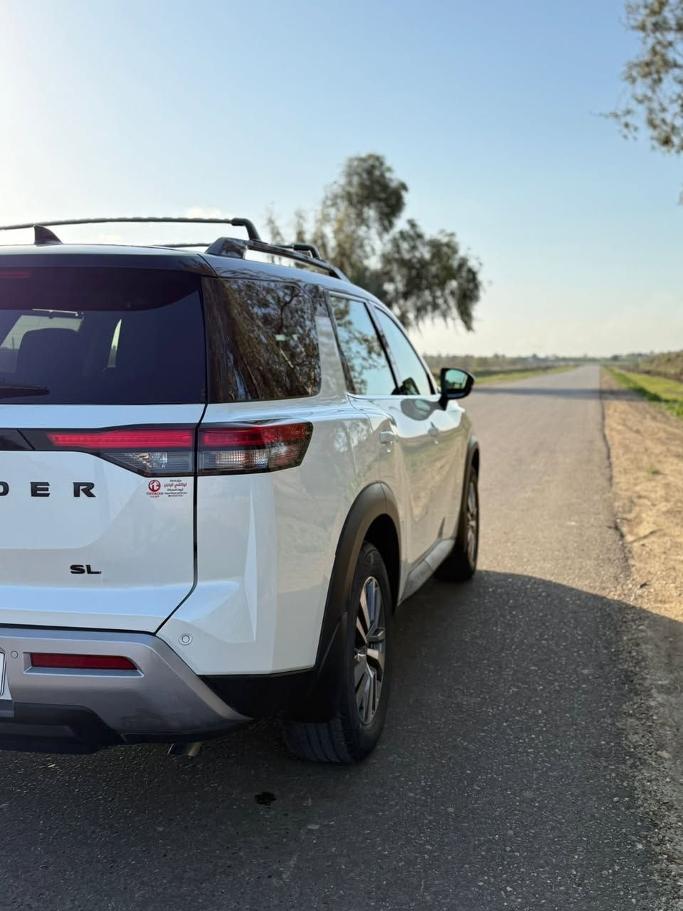 ‏Nissan Pathfinder SL✅
✅موديل  2023

✅محرك 6V    3500

✅اللون ابيض مميز سقف اسود بلادي 

✅عداد المسافة 38  الف 

✅رادار امامي (تحديد مسار)

✅رادار جانبي (نقاط عمياء)

✅رادار خلفي (تحذير من الاصطدام)

✅كاميرات 360°

✅كشنات جلد تدفئة 

✅بردات خلفية

✅شاشة كبيرة لمس+كاميرا

🔴 بدون دواخل بدون شاصي كما في الصور

السعر//310

مكان السياره صلاح الدين قضاء بلد 

***********
