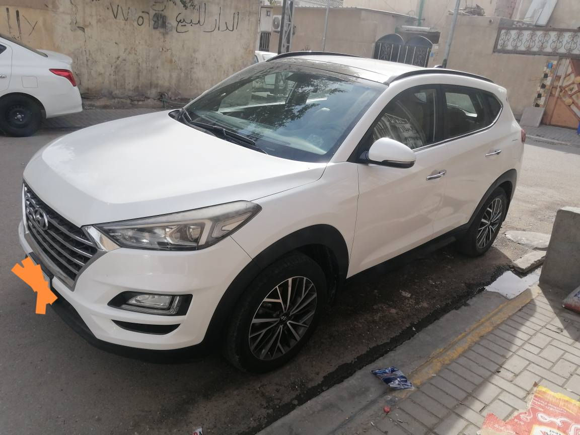 هونداي توسان 2020 خليجي فول مواصفات رقم بصره شرط تحويل مكفوله كفاله عامه ماعده البنيد مصبوغ فقط صبغ اثر تكشير سياره كلش نضيفه وجاهزه من كلشي مكينه وكير وحداده وتبريد كله نضيف شرط ماشيه112كم.. مكينه 2000 دوش... بانو راما. مرايه شفط وترحيب.. بصمه.. حساس امامي وخلفي... شاشه وكامرا خلفيه للاتصال *********** البصره البصرة, العراق
