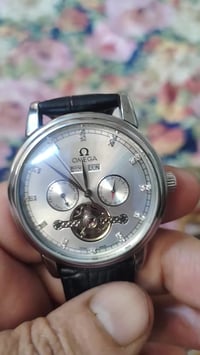 ساعة • بدون توصيل • كربلاء