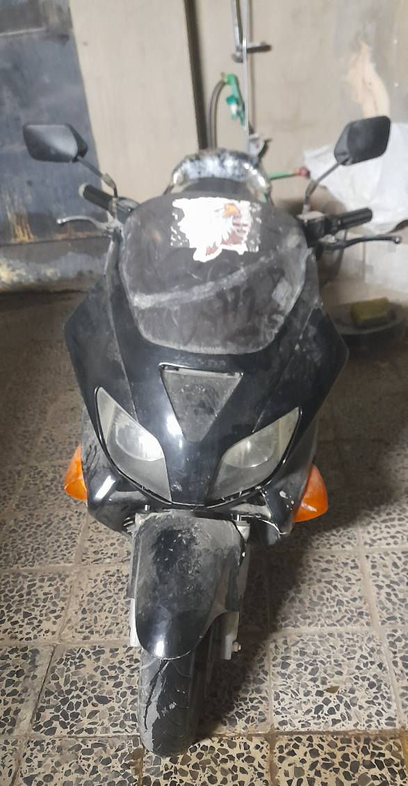 فورسه للبيع طافيه ابيع كوم حديد بكاني جسر ديالى الزعفرانيه هذا رقمي*********** المدائن, بابل
