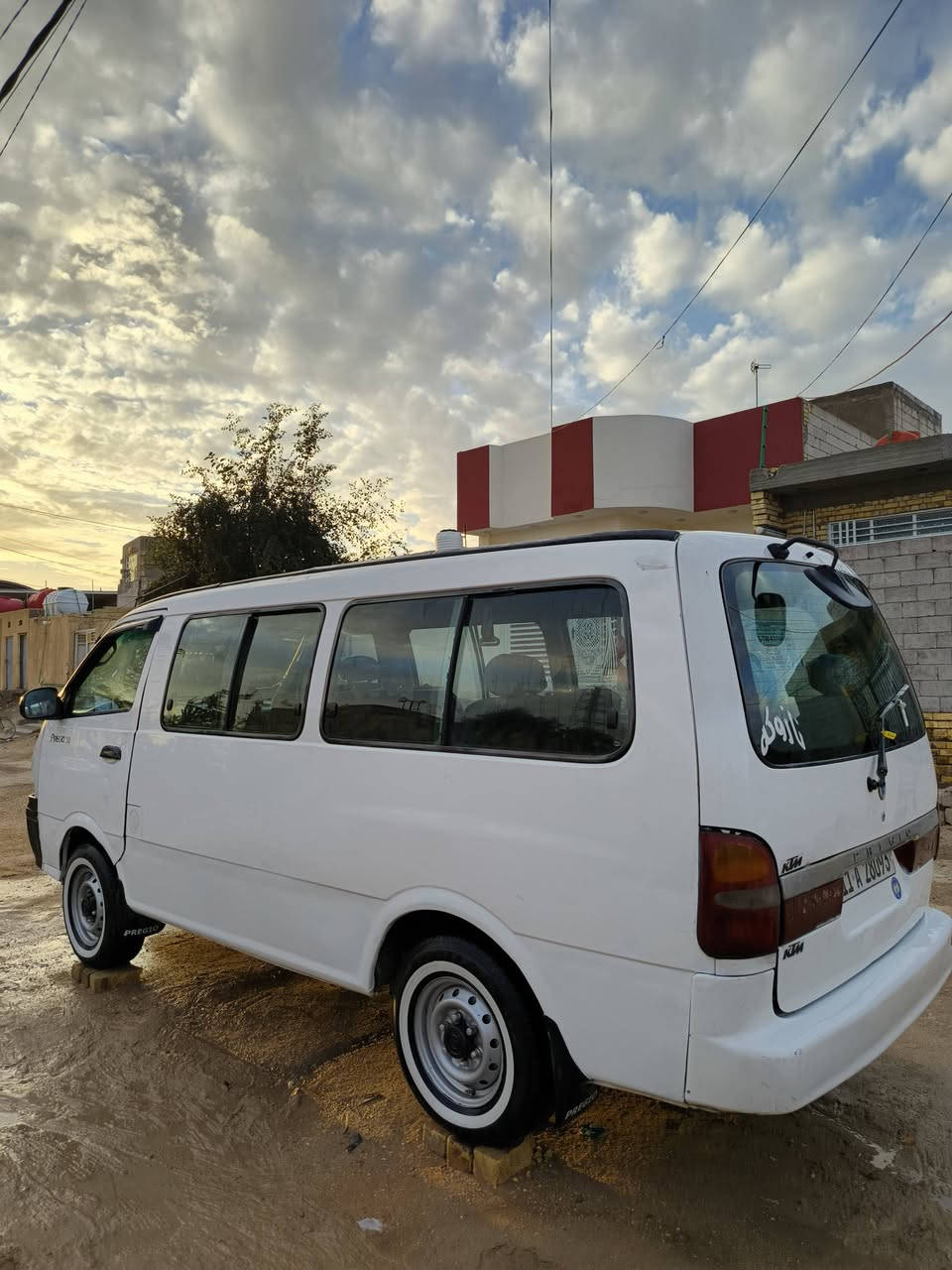 السلام عليكم 
كيا بريجو ٩٦ رقم انكليزي بغداد بسمي سنوية نهاية ٢٧  سيارة كفاله عامه ماعده باب السلايت و الحجل مصبوغ  مكينة كير اكسل ع شرط حداديه تخم تاير جاهزه سياره 
.  مكاني نجف ناحيه القادسيه. 
للاستفسار اتصال ع رقم ***********.
خاص ماجاوب 💥
