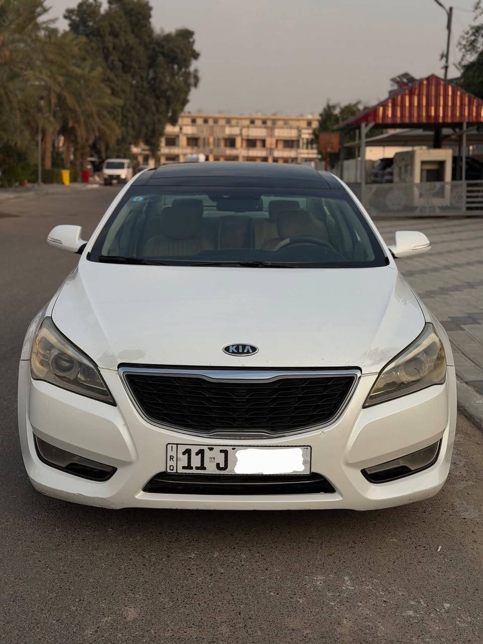 كيا كادينزا خليجيه ٢٠١١ فول مواصفات  هزه والرقم بغداد الجديد حجم محرك ٣٥٠٠ تحكمات ستيرن بنوراما كشنات تدفئه وتبريد وخزن مموري لايت حاجب وزنون اناره ترحيب داخل بيجي بصمه تشغيل مري شفط صاجات تبريد امامي وخلفي سماعات انفتني بصمه ابواب مكفوله من ضربه صبغ جاملغ امامي ايسر اثر شخط بدون دواخل مكفوله من شواصي وللغود والتبديل سعر ١٠٣ ورقه الاتصال  ***********  بغداد حي الجامعه
