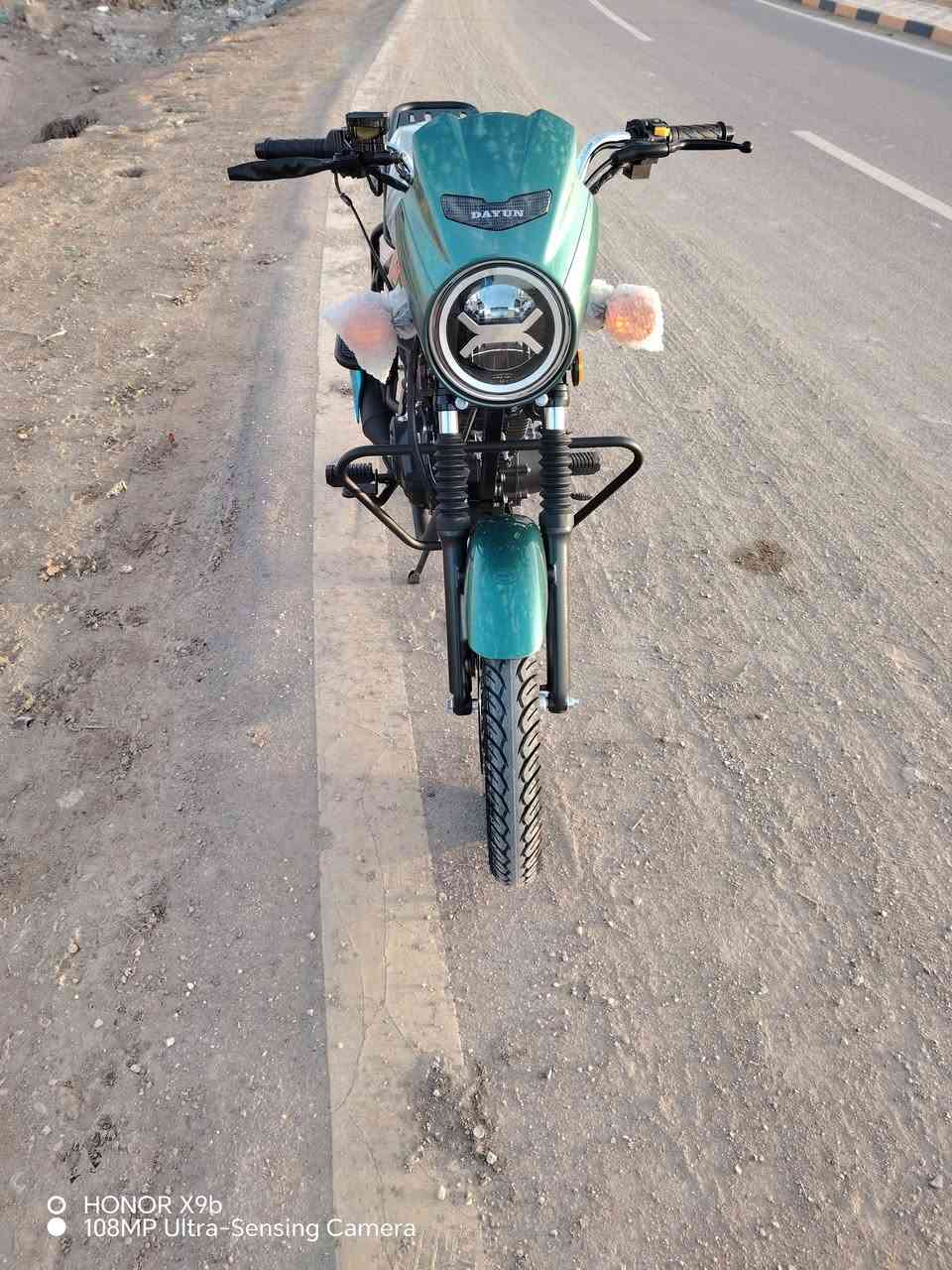 السلام عليكم
دراجه دايون نفخ موديل

2026 سكنر 
دراجه شد صندوك زيرو عداد صفر
 
كهربائيات كلها شغاله + سلف 
للاتصال ‭***********
العنوان بابل
